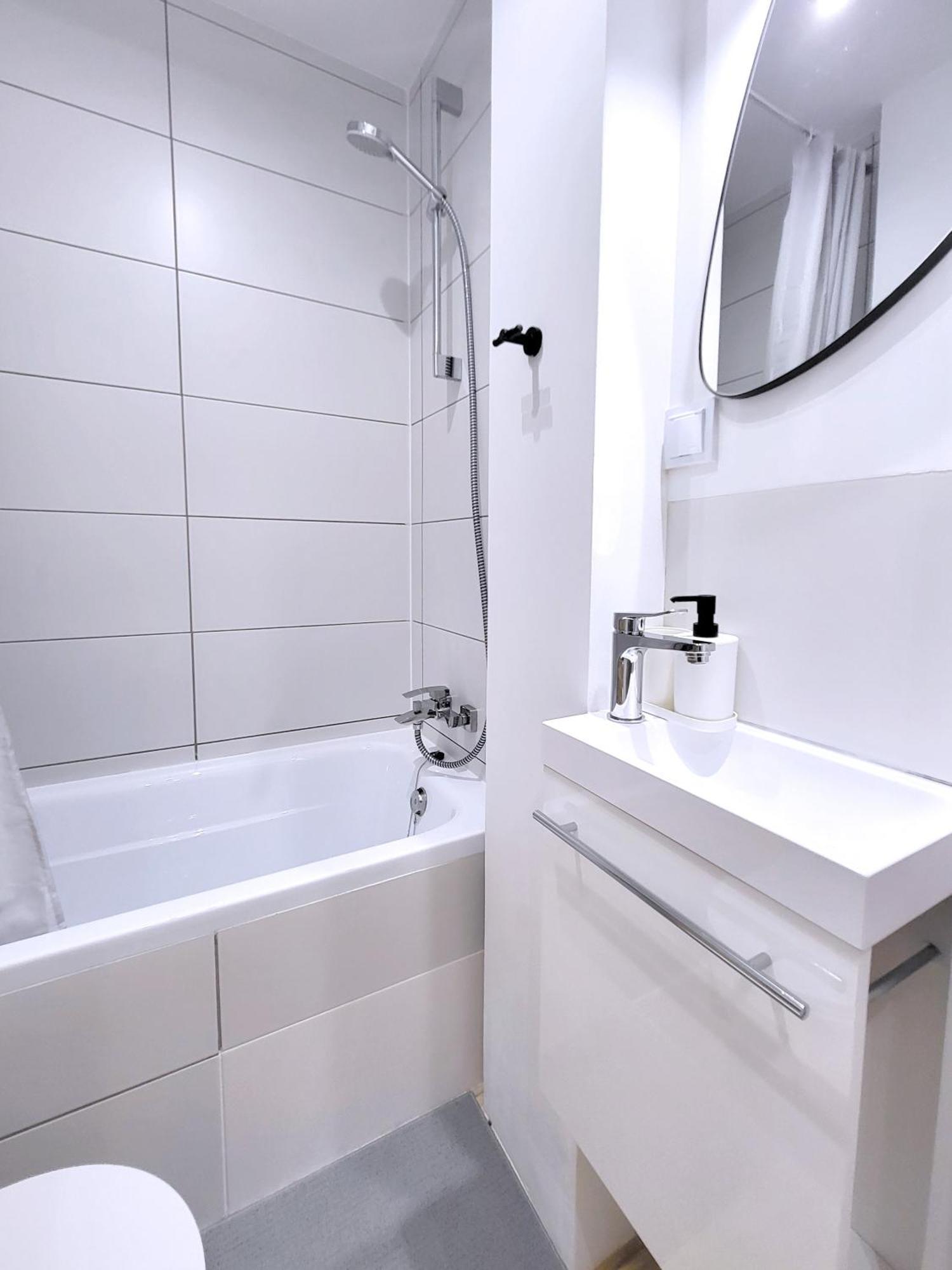 Apartament Enjoy! Srodmiescie Nowogrodzka Warszawa Zewnętrze zdjęcie